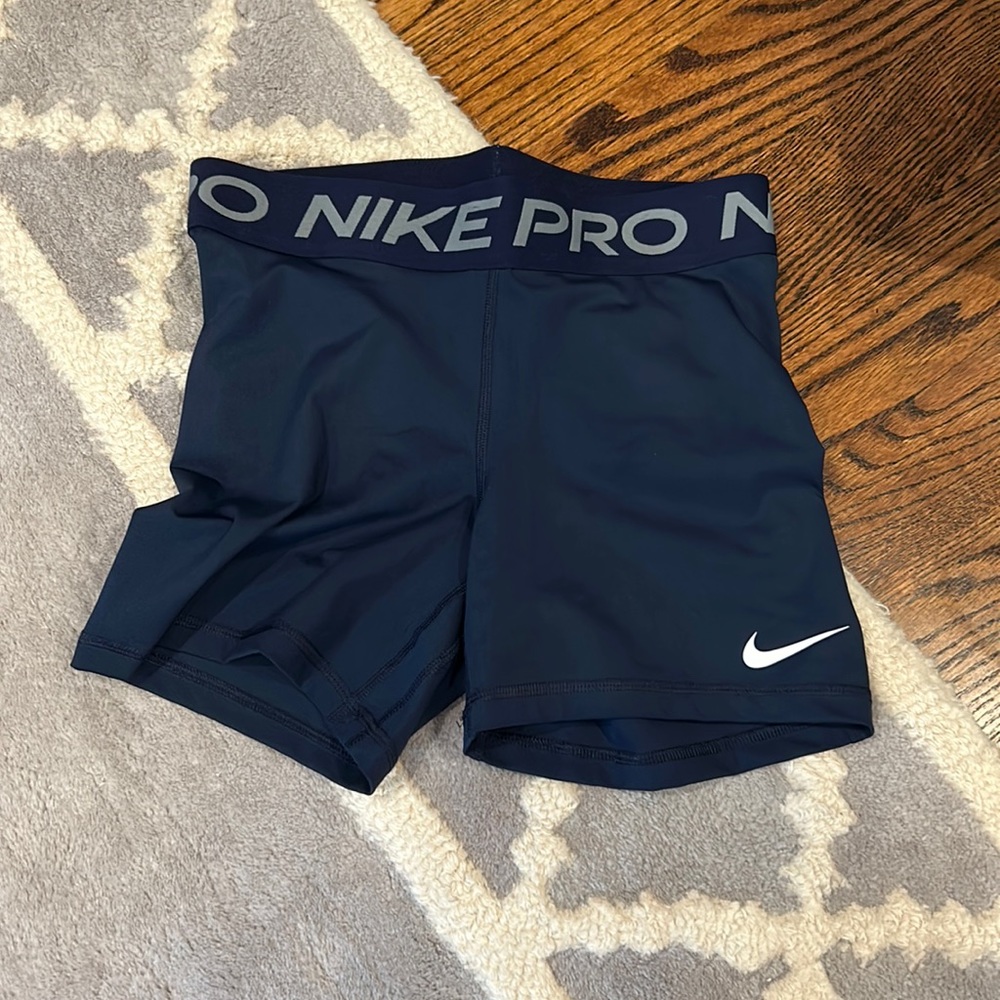 Never worn Nike spandex